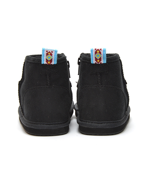 こども ビームス(コドモビームス)の「PONY GO ROUND×こども ビームス / 別注 15 シープスキン風 ショート ブーツ (13~18cm)(ブーツ・キッズ・ブラック・17cm/13cm/14cm/15cm/16cm/18cm)」の4枚目の写真