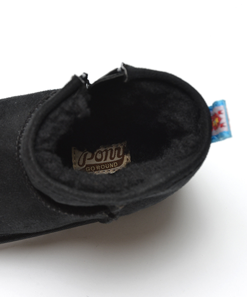こども ビームス(コドモビームス)の「PONY GO ROUND×こども ビームス / 別注 15 シープスキン風 ショート ブーツ (13~18cm)(ブーツ・キッズ・ブラック・17cm/13cm/14cm/15cm/16cm/18cm)」の8枚目の写真