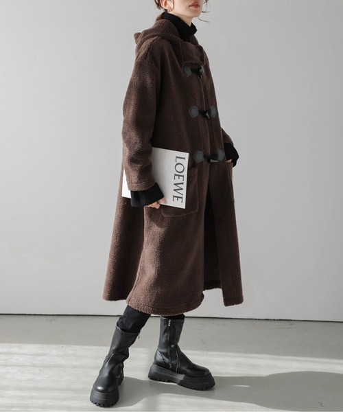 AMELY(エミリー)の「ボアダッフルロングコート(ダウンジャケット/コート・レディース・ブラック/ブラウン/ベージュ・フリー)」の13枚目の写真