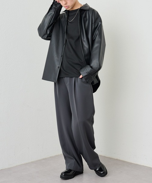 COLONY 2139（コロニートゥーワンスリーナイン）の「リサイクルポンチラウンドヘム長袖（Tシャツ/カットソー・メンズ・ブラック/グリーン/ホワイト・LARGE/MEDIUM）」の22枚目の写真