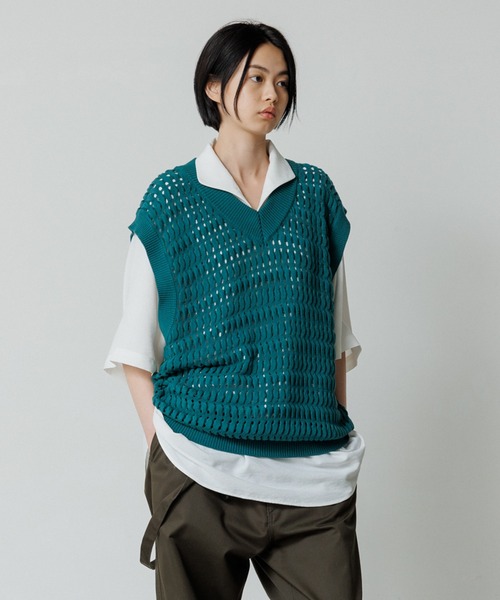 美品　アダムエロペ　グリーン 透かし編み ニットベスト Mサイズ　00056 美品 アダムエロペ グリーン 透かし編み ニットベスト Mサイズ