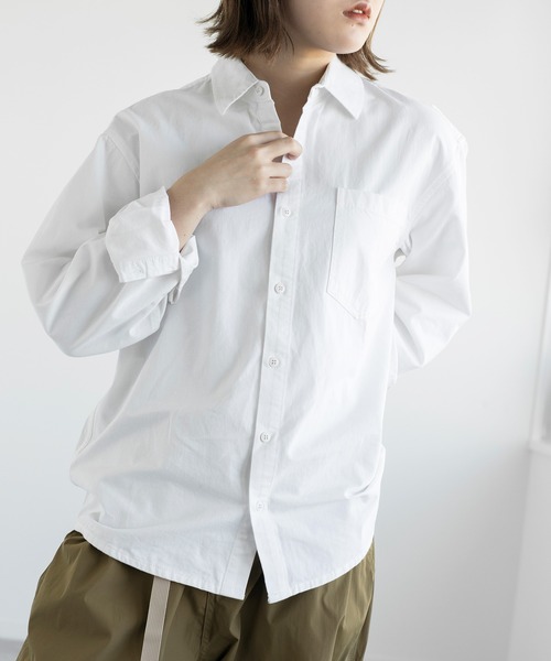 aimoha（アイモハ）の「aimoha men SLIM FIT SHIRT デニムシャツ（シャツ/ブラウス・メンズ・ベージュ/ホワイト/ブラック・MEDIUM/LARGE/X-LARGE/XX-LARGE）」の2枚目の写真