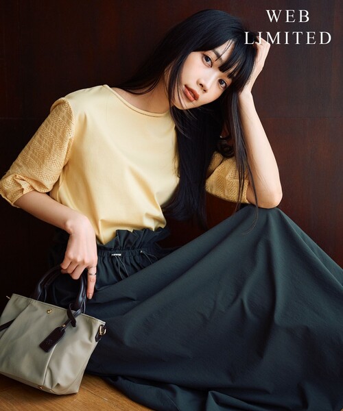 J.PRESS(ジェイプレス)の「【WEB限定カラーあり】スムースジャージー 刺繍スリーブ カットソー(Tシャツ/カットソー・レディース・ネイビー系/ホワイト系/ベージュ系/ふじ色系/イエロー系・MEDIUM/LARGE)」の5枚目の写真