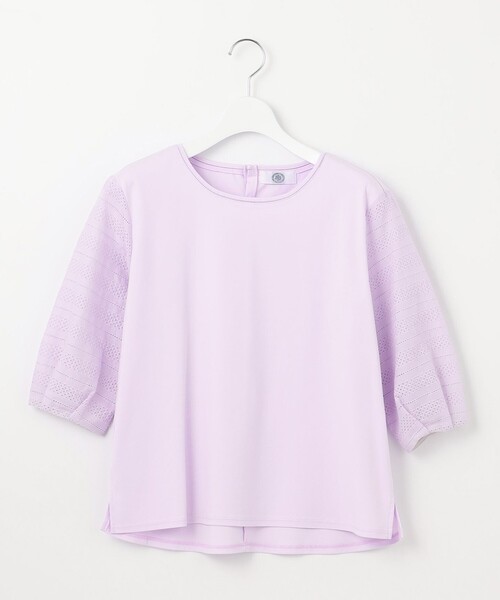 J.PRESS(ジェイプレス)の「【WEB限定カラーあり】スムースジャージー 刺繍スリーブ カットソー(Tシャツ/カットソー・レディース・ネイビー系/ホワイト系/ベージュ系/ふじ色系/イエロー系・MEDIUM/LARGE)」の22枚目の写真