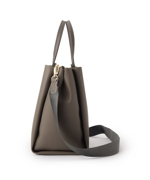 ITS'DEMO(イッツデモ)の「◆【通勤・通学に/ポケ3/軽量/ジャストA4】ソフト軽量3層2WAYトート(トートバッグ・レディース・アイボリー/ブラック/ナチュラル・00)」の16枚目の写真