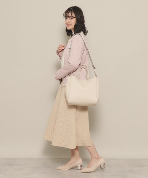 ITS'DEMO(イッツデモ)の「◆【通勤・通学に/ポケ3/軽量/ジャストA4】ソフト軽量3層2WAYトート(トートバッグ・レディース・アイボリー/ブラック/ナチュラル・00)」の8枚目の写真