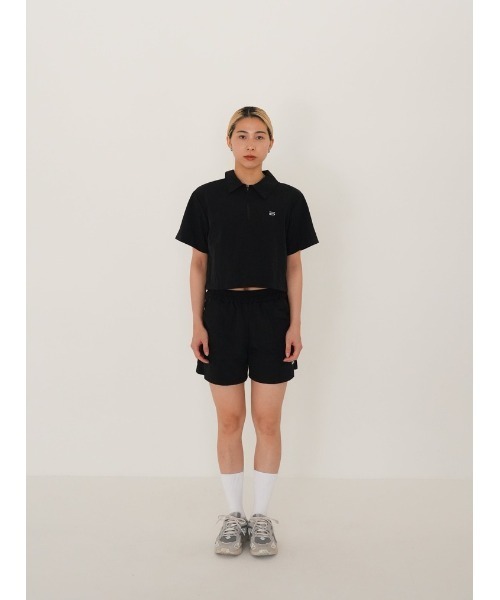 Bargiee(バージー)の「ハーフジップ セットアップ ナイロン トップス ハーフパンツ(セットアップ・レディース・ブラック/グレー・FREE)」の3枚目の写真
