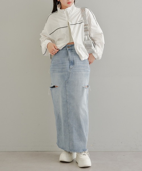 Chico（チコ）の「【2サイズ展開】サイドスリットデニムタイトスカート（デニムスカート・レディース・グレー/ブルー/スカイブルー・0/1）」の17枚目の写真