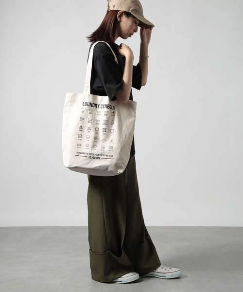 GERRY（ジェリー）の「【GERRY】ランドリーロゴキャンバストート ※R1996 YMY（トートバッグ・メンズ・ブラック/アイボリー・FREE）」の13枚目の写真