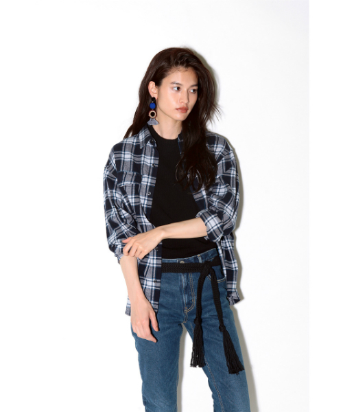 SLY（スライ）の「NATALIE CHECK SH（シャツ/ブラウス・レディース・カーキ系/ネイビー/ワインレッド・FREE）」の2枚目の写真