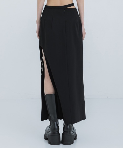 tanakadaisuke(タナカダイスケ)の「【tanakadaisuke/タナカダイスケ】three long chain cut-out tight skirt(スカート・レディース・ブラック・FREE)」の6枚目の写真