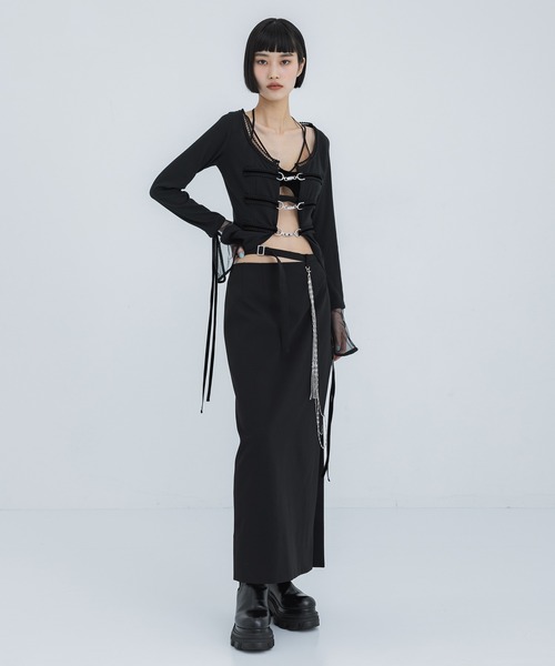 tanakadaisuke(タナカダイスケ)の「【tanakadaisuke/タナカダイスケ】three long chain cut-out tight skirt(スカート・レディース・ブラック・FREE)」の3枚目の写真