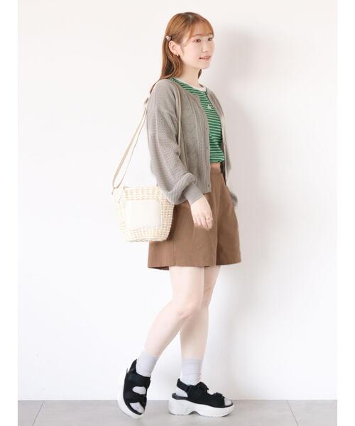 ehka sopo(エヘカソポ)の「雑材ショルダーバッグ(ハンドバッグ・レディース・ブラウン/キナリ・F)」の13枚目の写真