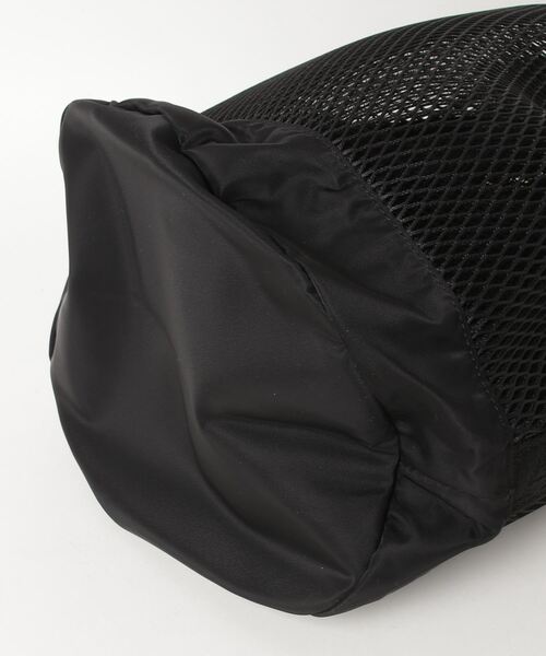 NOMADIS(ノマディス)の「【NOMADIS(ノマディス)】VELO MESH(ショルダーバッグ・レディース・カーキ/ブラック・FREE)」の4枚目の写真