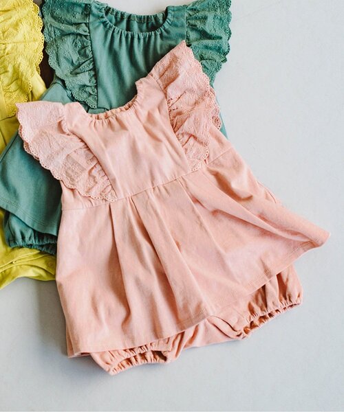 p.premier（ピードットプルミエ）の「レース使いフリルワンピースロンパース（ロンパース・キッズ・ブラウン/ピンク/イエロー/グリーン・60/80/70）」の4枚目の写真