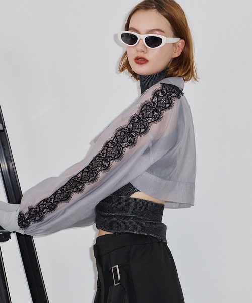 VIOLETTA（ヴィオレッタ）の「レースラインシアークロップドブルゾン