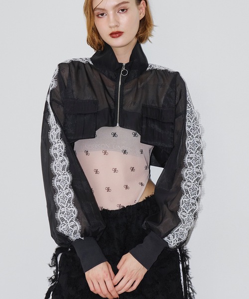 VIOLETTA（ヴィオレッタ）の「レースラインシアークロップドブルゾン