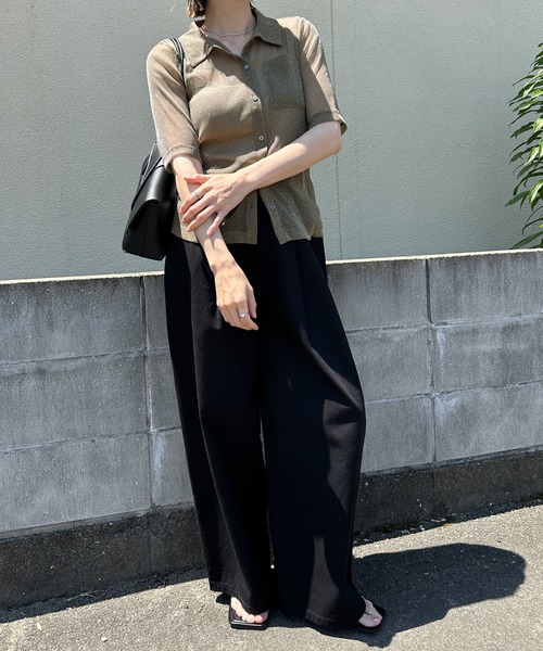 select MOCA（セレクトモカ）の「【ZOZO限定】ラメシアーハーフスリーブシャツ（シャツ/ブラウス・レディース・グレー/シルバー/グレイッシュベージュ/カーキ・FREE）」の7枚目の写真