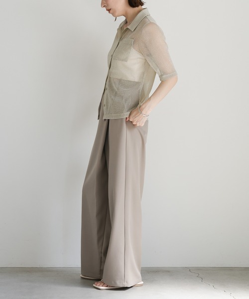 select MOCA（セレクトモカ）の「【ZOZO限定】ラメシアーハーフスリーブシャツ（シャツ/ブラウス・レディース・グレー/シルバー/グレイッシュベージュ/カーキ・FREE）」の22枚目の写真