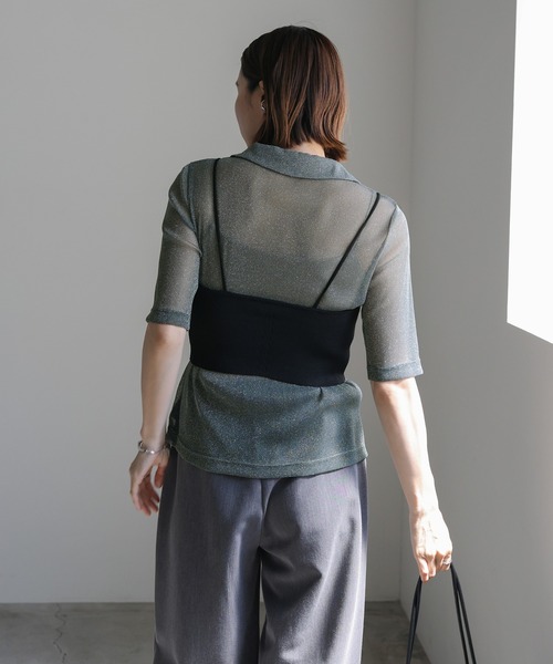 select MOCA（セレクトモカ）の「【ZOZO限定】ラメシアーハーフスリーブシャツ（シャツ/ブラウス・レディース・グレー/シルバー/グレイッシュベージュ/カーキ・FREE）」の14枚目の写真