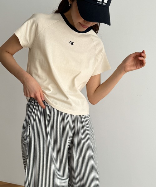 CANAL JEAN(キャナルジーン)の「El mar CE刺繍リンガーチビTEE(Tシャツ/カットソー・レディース・ホワイト/ベージュ/グレー・ONE SIZE)」の3枚目の写真
