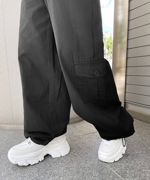 ENVYM(アンビー)の「ボリュームソールスニーカー 厚底(スニーカー・レディース・ブラック/ホワイト・22.5/24.5/23.5)」の7枚目の写真