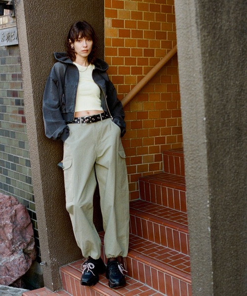 ENVYM(アンビー)の「ボリュームソールスニーカー 厚底(スニーカー・レディース・ブラック/ホワイト・22.5/24.5/23.5)」の10枚目の写真