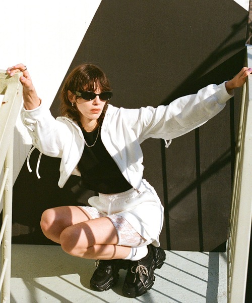 ENVYM(アンビー)の「ボリュームソールスニーカー 厚底(スニーカー・レディース・ブラック/ホワイト・22.5/24.5/23.5)」の12枚目の写真