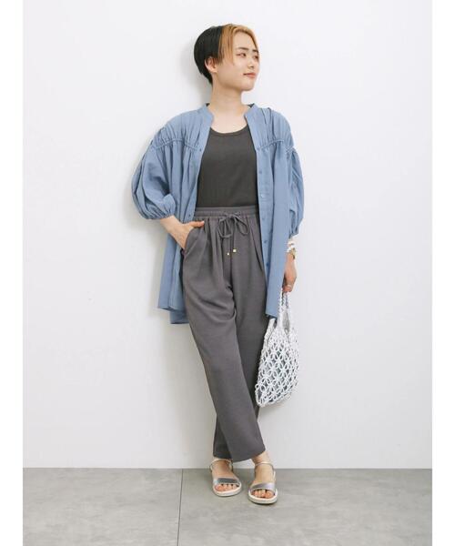 Samansa Mos2 blue（サマンサモスモスブルー）の「【接触冷感・吸水速乾】マルチスタイルイージーパンツ（その他パンツ・レディース・チャコールグレー/ブラック/ネイビー/グリーン/ライトベージュ/イエロー/モカ・S/M/L/SS）」の12枚目の写真