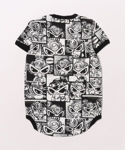 HYSTERIC MINI（ヒステリックミニ）の「MY FIRST HYSTERIC Catch the moment総柄 半袖ロンパース（ロンパース・キッズ・ホワイト系その他・80）」の2枚目の写真