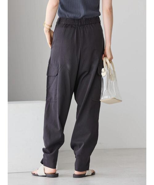 HARE 2way ベルテッドタック カーゴパンツ HARE（ハレ）の「2WAYベルテッドタックカーゴパンツ(HARE
