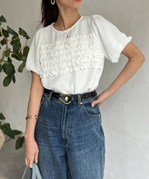 Chez toi（シェトワ）の「胸元フリルチュニックブラウス（シャツ/ブラウス・レディース・オフホワイト/サックスブルー/ブラック・FREE）」の5枚目の写真