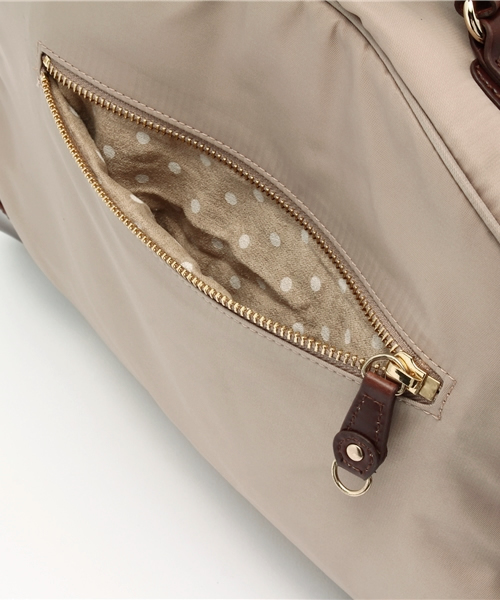 Fleur des Champs(フルールデシャン)の「Fleur フルール ナイロン 2WAY ボストンバッグ ショルダー付き(ショルダーバッグ・レディース・ベージュ/オレンジ/レッド/ネイビー/ブラック・FREE)」の12枚目の写真