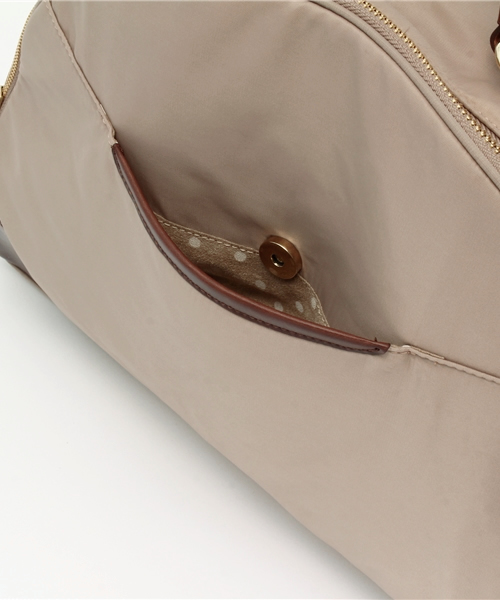 Fleur des Champs(フルールデシャン)の「Fleur フルール ナイロン 2WAY ボストンバッグ ショルダー付き(ショルダーバッグ・レディース・ベージュ/オレンジ/レッド/ネイビー/ブラック・FREE)」の13枚目の写真