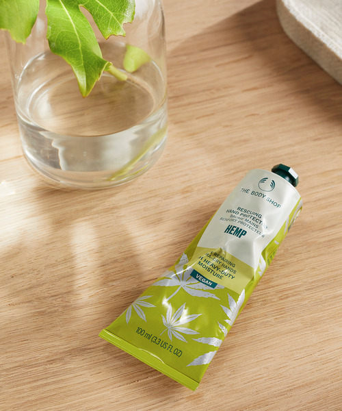 THE BODY SHOP(ザ・ボディショップ)の「ハンドクリーム HP 100mL(香り:ヘンプ)(ハンドケア/ハンドクリーム・レディース・その他・FREE)」の3枚目の写真
