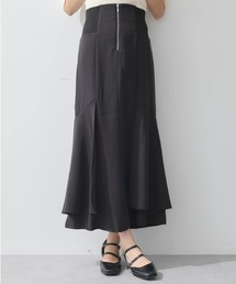 サイドリブ切替バックレースアップスカート