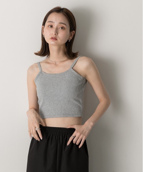 ad thie(アドティエ)の「バックツイストデザイン カップ付きキャミソール(キャミソール・レディース・オフホワイト/杢グレー/ブラック/グリーン・FREE)」の22枚目の写真