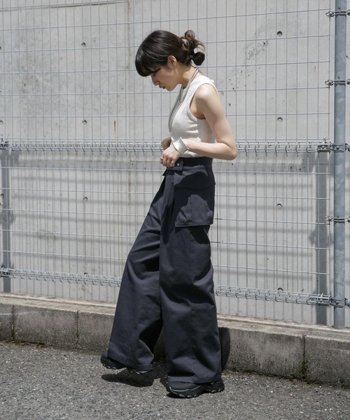 KBF（ケイビーエフ）の「チノタックWIDEパンツ（チノパンツ）」 - WEAR