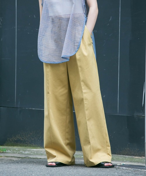 KBF(ケイビーエフ)の「チノタックWIDEパンツ(その他パンツ・レディース・チャコールグレー/ベージュ・36/38)」の18枚目の写真