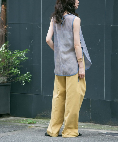 KBF(ケイビーエフ)の「チノタックWIDEパンツ(その他パンツ・レディース・チャコールグレー/ベージュ・36/38)」の14枚目の写真