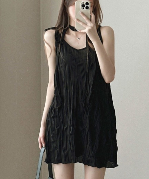 Vipoa(ヴィポア)の「カジュアルスリムスリップ キャミワンピース(ワンピース・レディース・ホワイト/ブラック・FREE)」の17枚目の写真