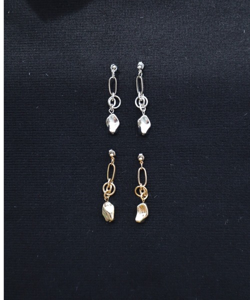 LE'RURE（リルアー）の「Meteorite drop pierce（ピアス（両耳用）・レディース・シルバー/ゴールド・FREE）」の4枚目の写真