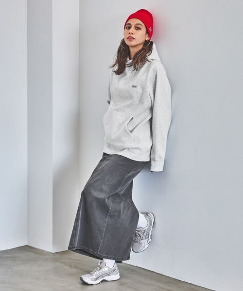 HEREIAM（ヘレイアム）の「【HEREIAM】ユニセックス/ワッペンロゴ裏起毛フーディー（パーカー・レディース・モスグリーン/ブラック/ヘザーグレー/バイオレット・MEDIUM/LARGE）」の16枚目の写真