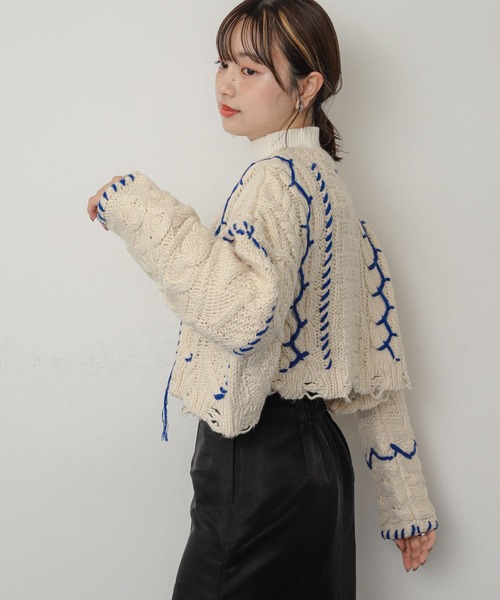 SENSE OF PLACE by URBAN RESEARCH(センスオブプレイスバイアーバンリサーチ)の「ハンドステッチクロップドカーディガン(カーディガン/ボレロ・レディース・ホワイト系その他/グレー系その他/オレンジ系その他・ONE)」の11枚目の写真