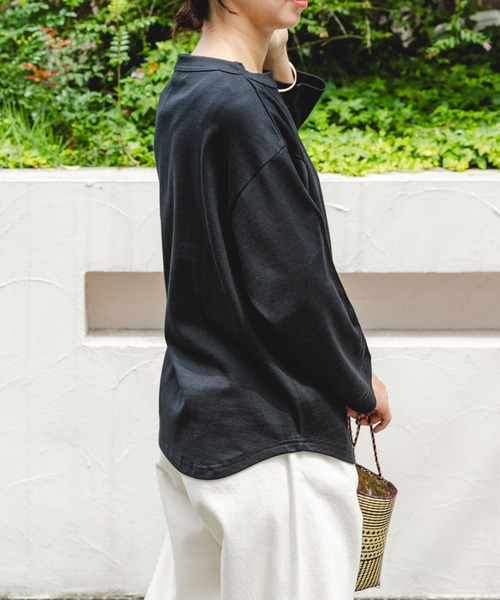 FORK&SPOON（フォークアンドスプーン）の「FORK&SPOON　ボトルネック8分袖Tシャツ（Tシャツ/カットソー・レディース・ブラック/ホワイト系その他/オフホワイト・1）」の13枚目の写真