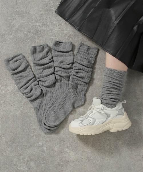 LAKOLE(ラコレ)の「【5足セット】ロングルーズソックス / 226099(ソックス/靴下・レディース・ブラック/ライトグレー/オフホワイト・FREE)」の3枚目の写真