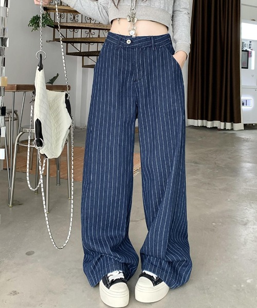 Mela（メラ）の「STRIPE WIDE DENIM（デニムパンツ・レディース・ブルー/ブラック・S/L/M）」の2枚目の写真
