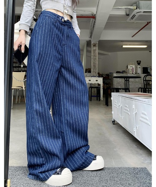 Mela（メラ）の「STRIPE WIDE DENIM（デニムパンツ・レディース・ブルー/ブラック・S/L/M）」の8枚目の写真