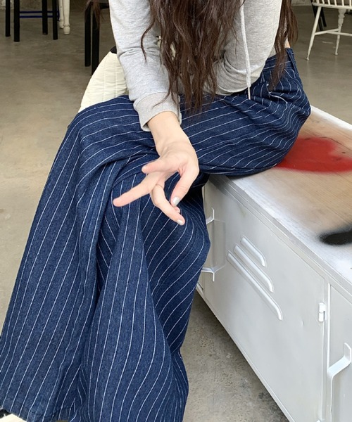 Mela（メラ）の「STRIPE WIDE DENIM（デニムパンツ・レディース・ブルー/ブラック・S/L/M）」の12枚目の写真