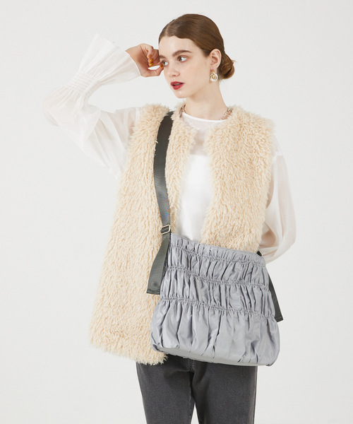 soeur（スール）の「●SOEUR/シャーリングテープショルダー（トートバッグ・レディース・ベージュ/ライトグレー/ブラック・フリー）」の9枚目の写真